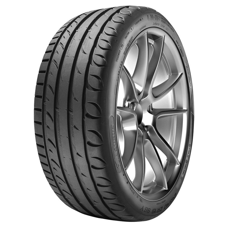 TAURUS ULTRA HIGH PERFORMANCE XL 235/55 R17 103W TL AUTO ESTIVO